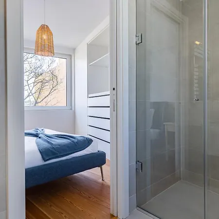 Appartement Classy 2bdr House With Balcony By Lovelystay