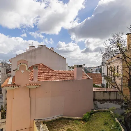 Appartement Classy 2bdr House With Balcony By Lovelystay