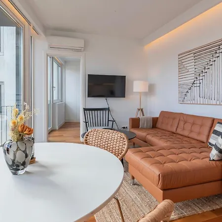Classy 2bdr House With Balcony By Lovelystay Lägenhet *
