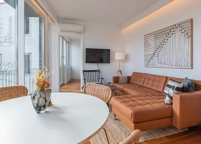 Classy 2bdr House With Balcony By Lovelystay Lägenhet *