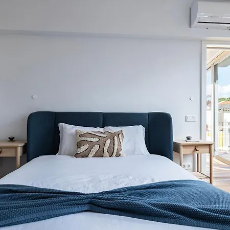 Classy 2bdr House With Balcony By Lovelystay Apartamento