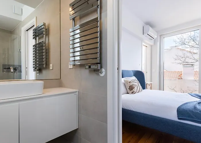 Classy 2bdr House With Balcony By Lovelystay Διαμέρισμα Lisboa