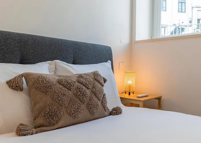Apartament Classy 2bdr House With Balcony By Lovelystay Lizbona