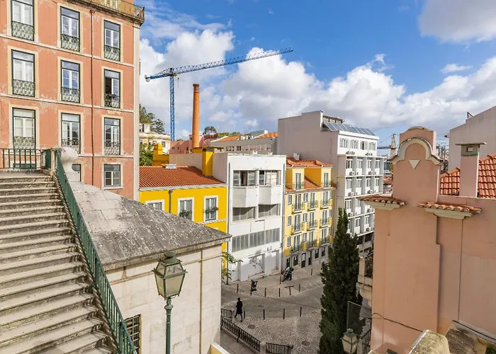 Classy 2bdr House With Balcony By Lovelystay Lejlighed Lisboa